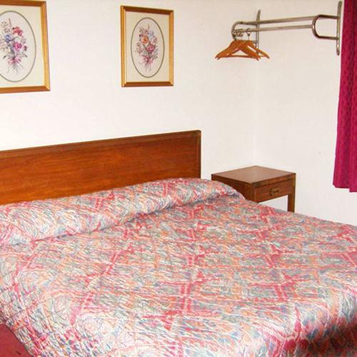 Rum River Motel Princeton Quarto foto